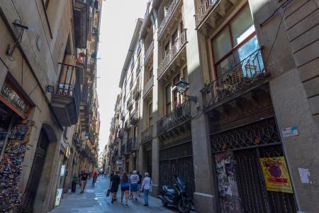 Monolocale arredato in affitto in via Tallers