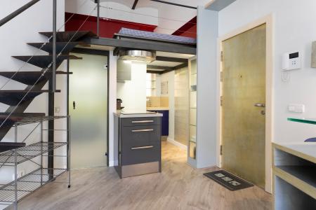 Monolocale arredato in affitto in via Tallers