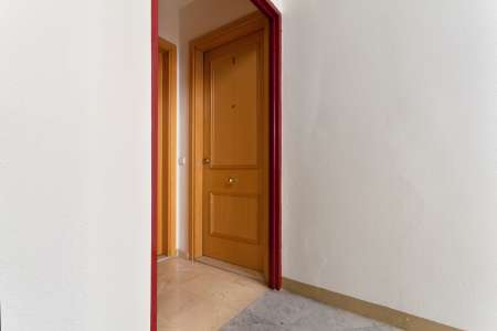 Monolocale arredato in affitto in via Tallers