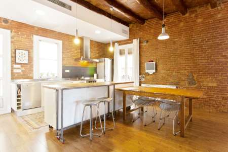Appartement te huur in Barcelona Valencia - Meridiana