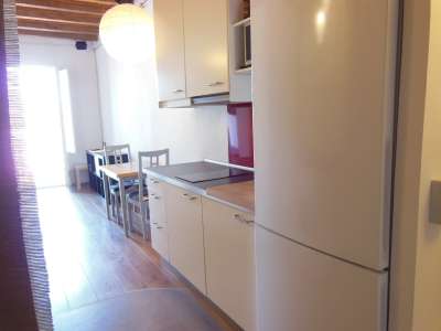Estudi en Lloguer a Barcelona Milà I Fontanals - Banyoles