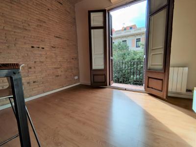 Apartment for Rent in Barcelona Parlament - Calàbria
