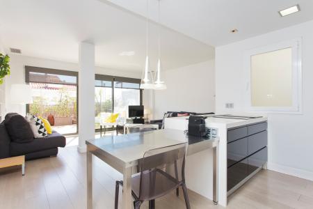 Si affitta lussuoso appartamento in via Bertran - Balmes