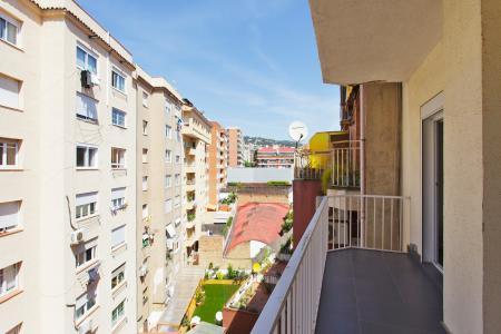 Si affitta lussuoso appartamento in via Bertran - Balmes