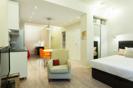 Studio te huur in Barcelona Granada Del Penedés - Balmes