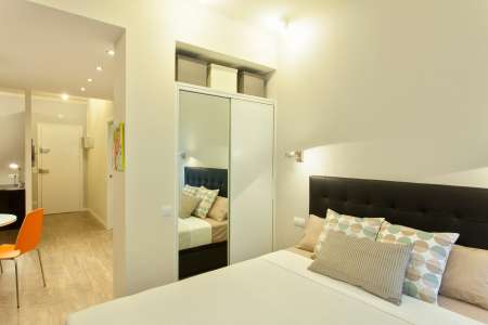 Studio te huur in Barcelona Granada Del Penedés - Balmes