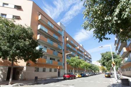 Appartement te huur in Barcelona Rosa Sensat - Torre Mafre