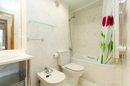 Appartement te huur in Barcelona Rosa Sensat - Torre Mafre