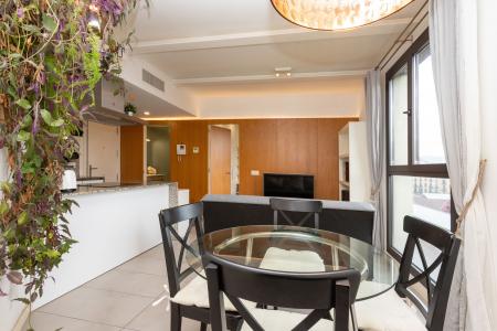 Piso de alquiler en la Ronda Sant Pau frente al Mercado Sant Antoni