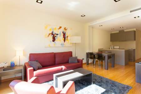 Wohnung zur Kurzfristige Vermietung in Barcelona Diagonal-sardenya