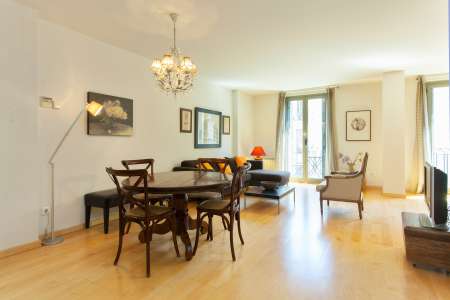 Appartement te huur in Barcelona Consell De Cent - Paseo De Gracia