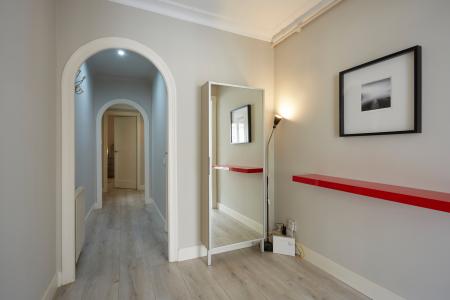 Ampio appartamento in affitto in via Benet I Mateu