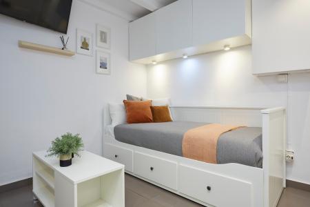 Pis en Lloguer a Barcelona Radas - Av. De Paral·lel