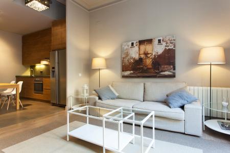 Appartement te huur in Barcelona Villarroel - Sepulveda