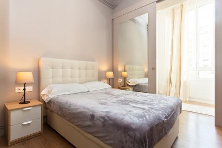 Appartement te huur in Barcelona Villarroel - Sepulveda