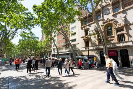 Interessante appartamento in affitto sulla Rambla