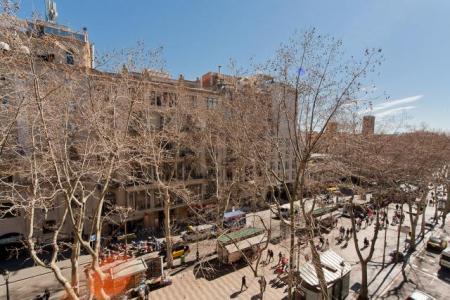 Interessante appartamento in affitto sulla Rambla