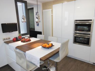 Apartment for Rent in Barcelona Av República Argentina - Escipió