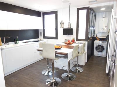 Apartment for Rent in Barcelona Av República Argentina - Escipió