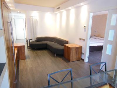 Apartment for Rent in Barcelona Av República Argentina - Escipió