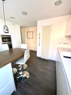 Apartment for Rent in Barcelona Av República Argentina - Escipió