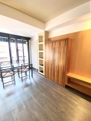 Apartment for Rent in Barcelona Av República Argentina - Escipió