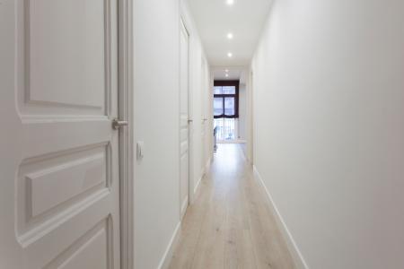 Appartement te huur in Barcelona Villarroel - Corsega