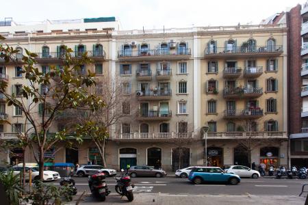Appartement te huur in Barcelona Villarroel - Corsega