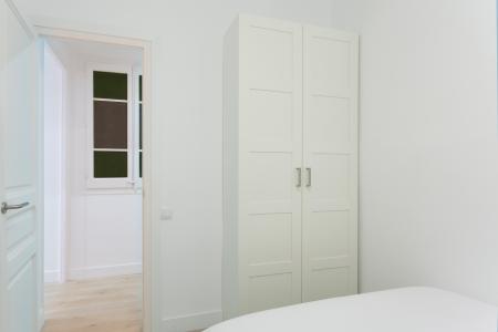 Appartement te huur in Barcelona Villarroel - Corsega