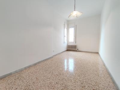 Appartement te huur in Barcelona Consell De Cent - Villarroel