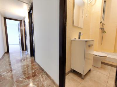 Appartement te huur in Barcelona Consell De Cent - Villarroel