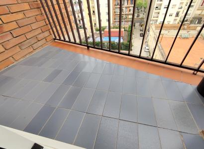 Appartement te huur in Barcelona Consell De Cent - Villarroel
