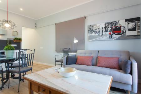 Dachboden zur Miete in Barcelona Casanova - Diputación