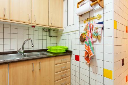 Appartement te huur in Barcelona Nou De La Rambla - La Guardia