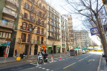 Appartement te huur in Barcelona Provença - Urgell