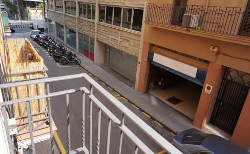 Appartamento in Affitto a Barcelona Camp - Ronda General Mitre