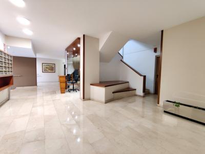 APPARTEMENT meublé À LOUER À BARCELONE - MEJÍA LEQUERICA