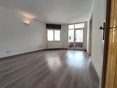 APPARTEMENT meublé À LOUER À BARCELONE - MEJÍA LEQUERICA