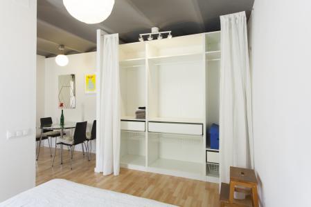 Appartement te huur in Barcelona Villarroel - Floridablanca