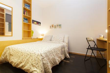 Appartement te huur in Barcelona Girona - Consell De Cent