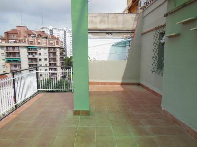 Penthouse for Rent in Barcelona Comte Borrell - Londres