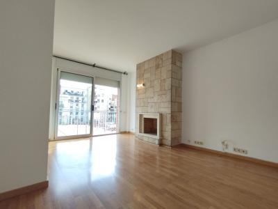 Apartment for Rent in Barcelona Tamarit - Viladomat
