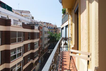 Appartement te huur in Barcelona Ricart - Parallel