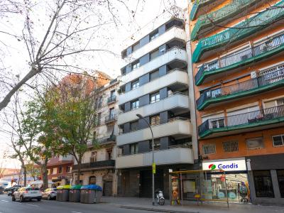 Appartamento in Affitto a breve termine a Barcelona Ciutadella Pool Apartment
