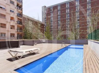 Appartamento in Affitto a breve termine a Barcelona Ciutadella Pool Apartment