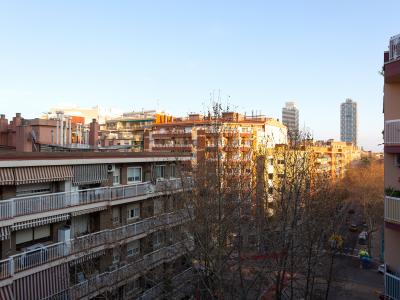 Appartamento in Affitto a breve termine a Barcelona Ciutadella Pool Apartment