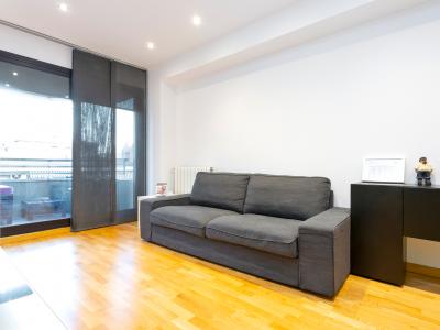 Appartamento in Affitto a breve termine a Barcelona Ciutadella Pool Apartment