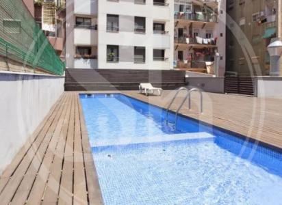 Appartamento in Affitto a breve termine a Barcelona Ciutadella Pool Apartment