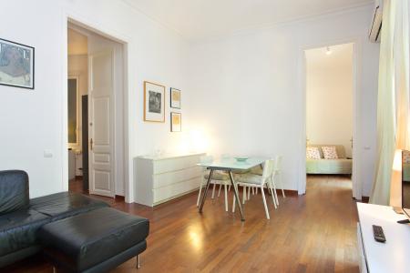 Appartement te huur in Barcelona Muntaner - Arago