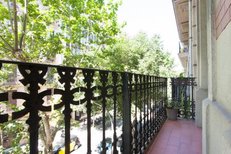 Appartement te huur in Barcelona Muntaner - Arago